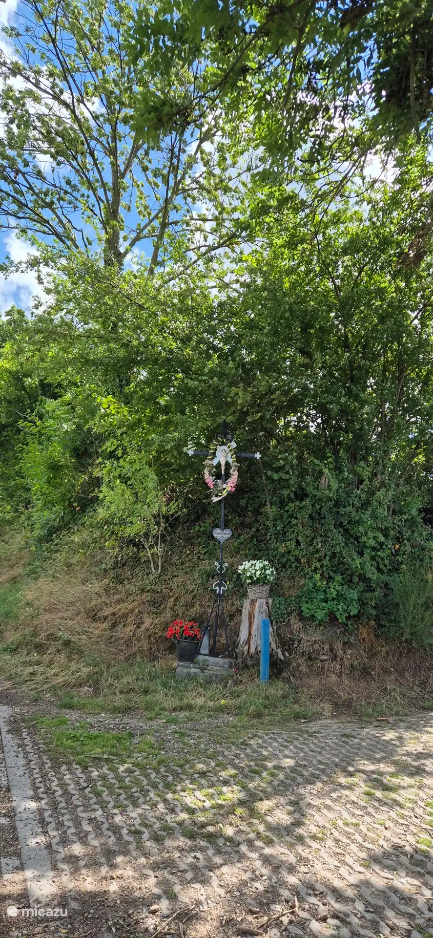 einer der vielen Straßenquerungen