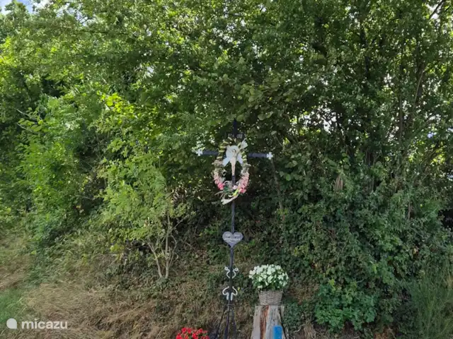 appartement huren in Nederland, Limburg, Mechelen – Studio Tweij & Vitsig een van de vele wegkruisen