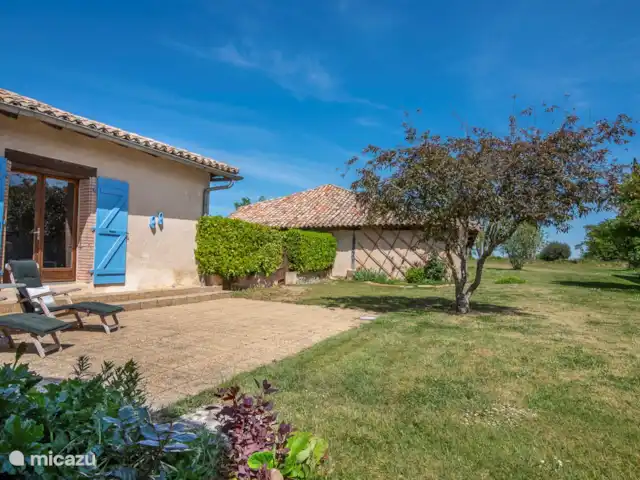 casa rural / cabaña en Francia, Tarn-et-Garonne, Vigueron – Escudes casa rural Woodenshoe Ver cabaña Woodenshoe