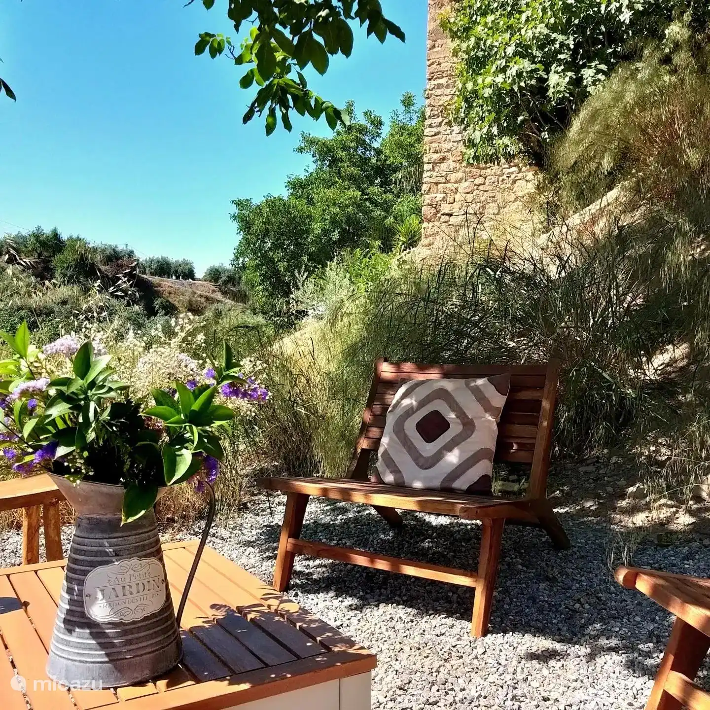 Terrasse dans le jardin
