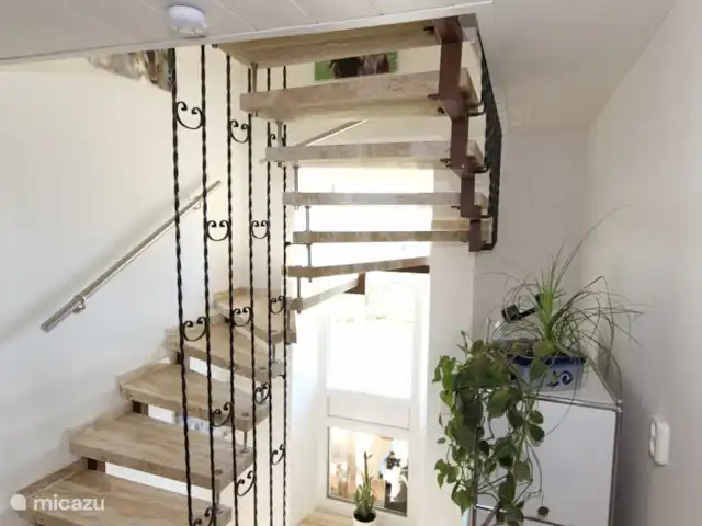 Casa Bettenfeld en Alemania, Eifel, Bettenfeld - casa vacacional entrada de la escalera