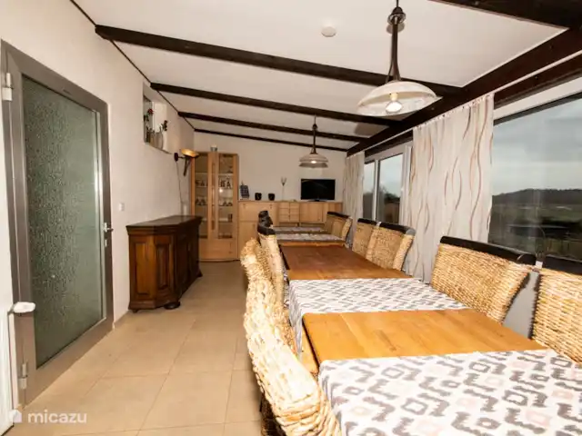 Casa Bettenfeld en Alemania, Eifel, Bettenfeld - casa vacacional comedor