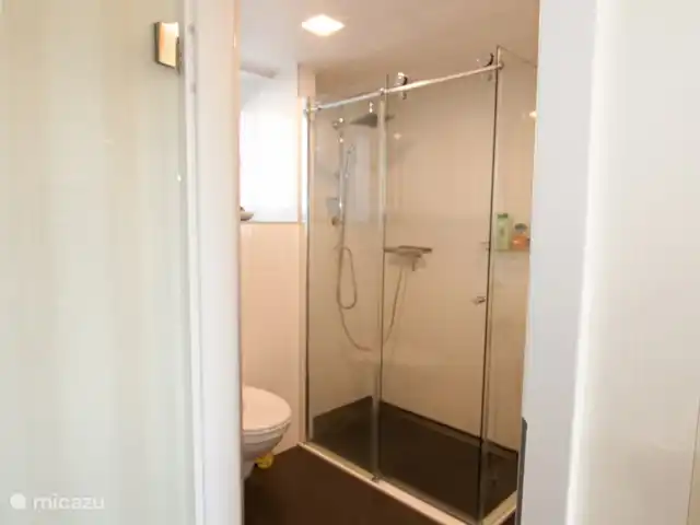 Casa Bettenfeld en Alemania, Eifel, Bettenfeld - casa vacacional baño