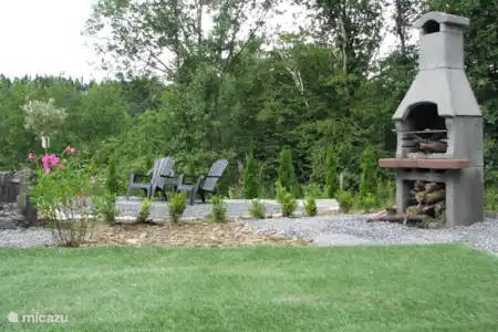 Vacation rental Belgium, Ardennes, Bouillon holiday house Pandora2 garden with barbeque