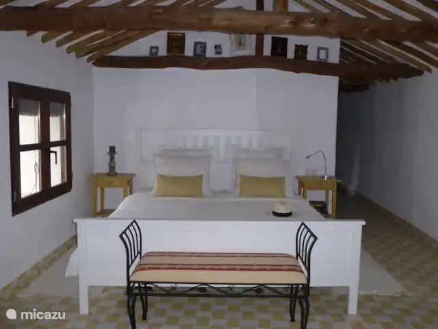 Molino Mairena, Casa Andaluz | Espagne, Andalousie, Montefrio - maison de vacances Spacieuse chambre double en suite à l'étage
