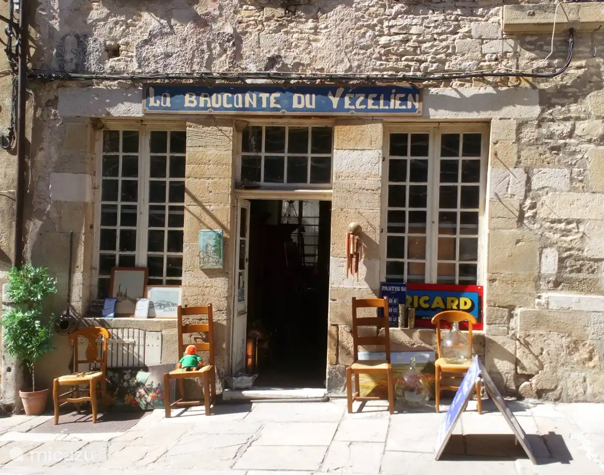 Ein Besuch in Vézelay, einem der Ausgangspunkte der Route nach Santiago de Compostela