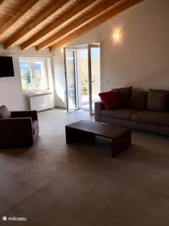 Vom Wohnzimmer zur Terrasse