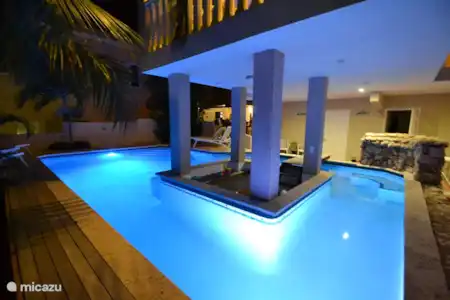 Vakantiehuis Curaçao, Banda Ariba (oost), Cas Grandi studio beleef Curaçao appartementen S2 Zwembad