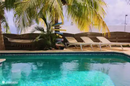 Vakantiehuis Curaçao, Banda Ariba (oost), Cas Grandi studio beleef Curaçao appartementen S2 Zwembad