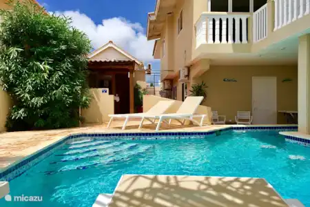 Vakantiehuis Curaçao, Banda Ariba (oost), Cas Grandi studio beleef Curaçao appartementen S2 Tuin