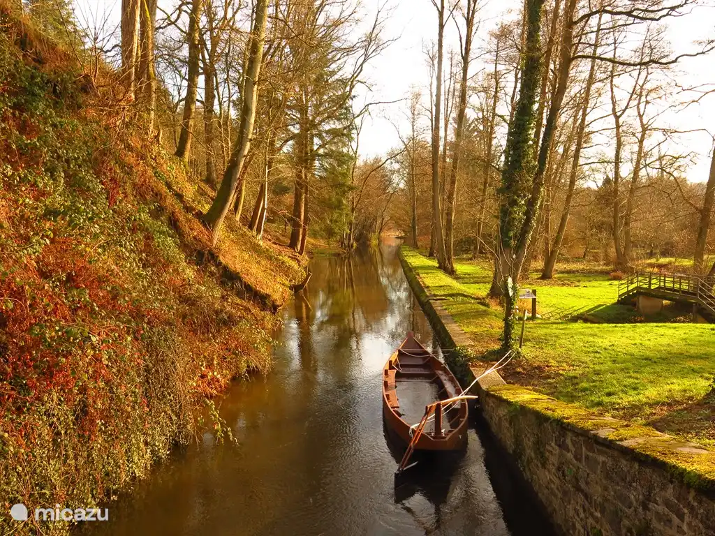 Schöne Spaziergänge in der näheren Umgebung. Hier ist ein Blick auf den Park von Moulin de Bardonwez – 26.12.2018