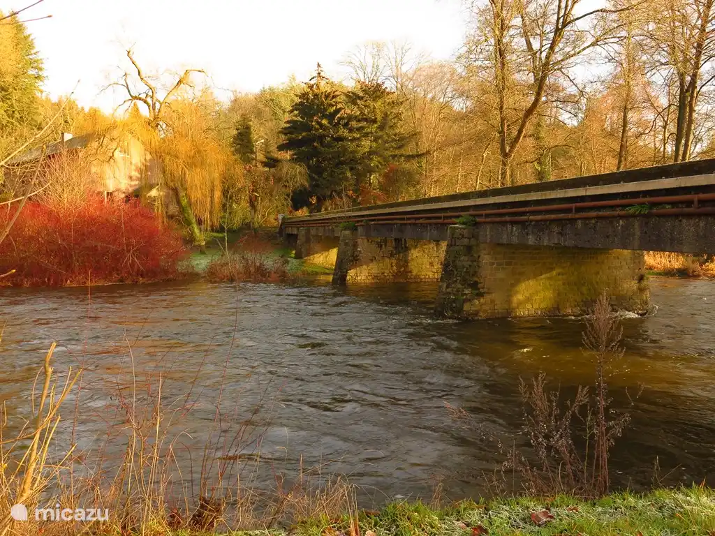 Wer gerne angelt, kommt im nahegelegenen, fischreichen Fluss Ourthe voll auf seine Kosten.