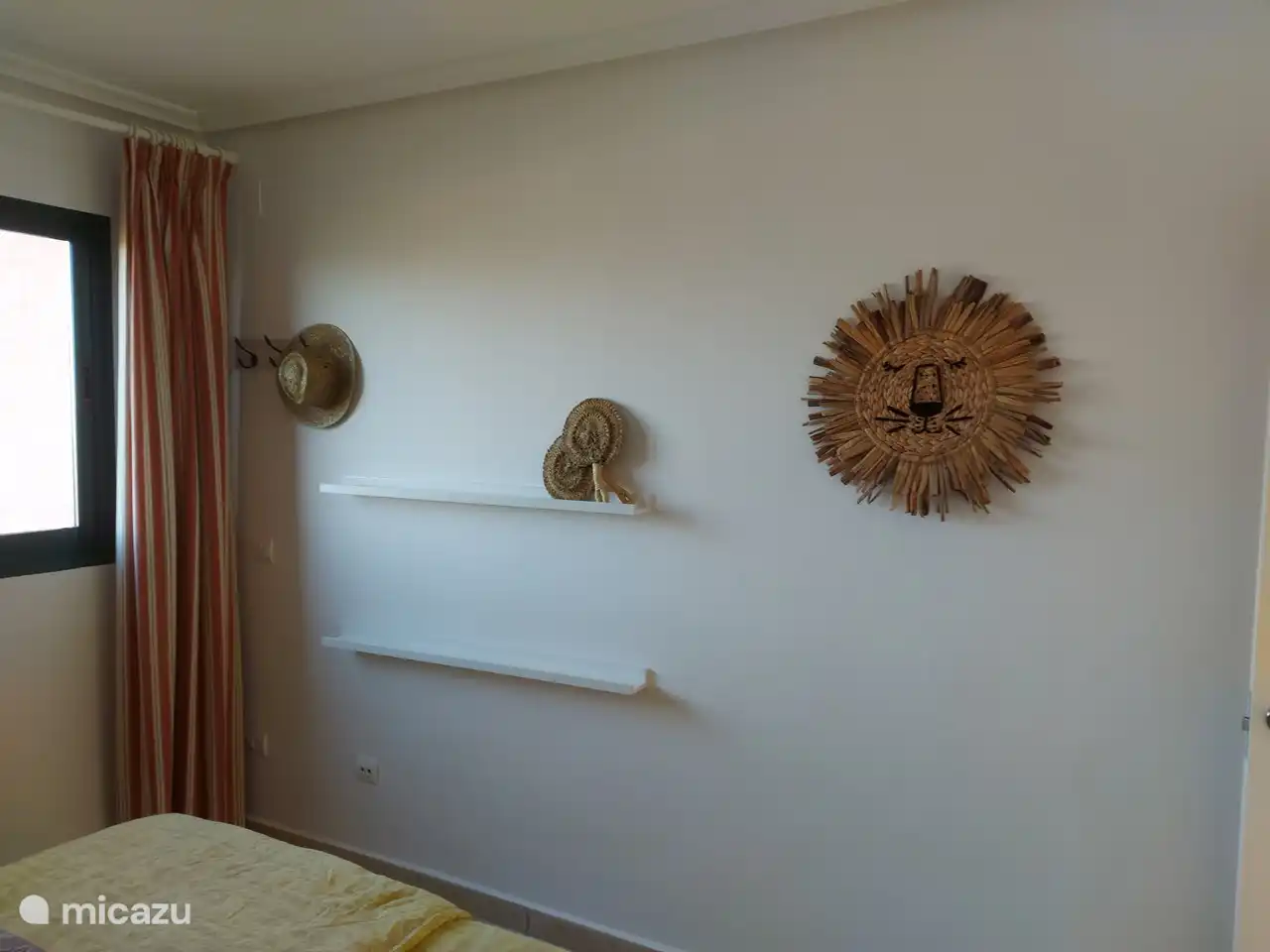 Schlafzimmer zwei ist hauptsächlich für Kinder ausgestattet.