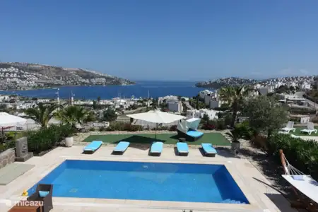 Vacation Rentals In Gundogan Aegean Sea Turkey Micazu
