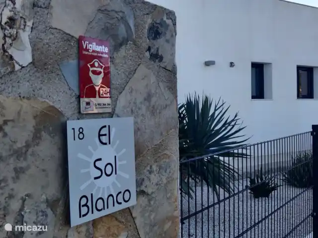 El Sol Blanco huren in Spanje, Costa Blanca, Rafol d' Almunia - villa voorkant huis