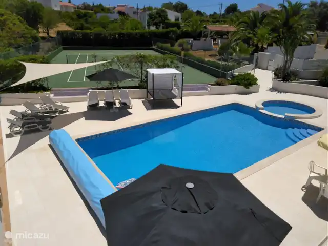 Vivenda Summertime en Portugal, Algarve, Carvoeiro - casa vacacional área de piscina