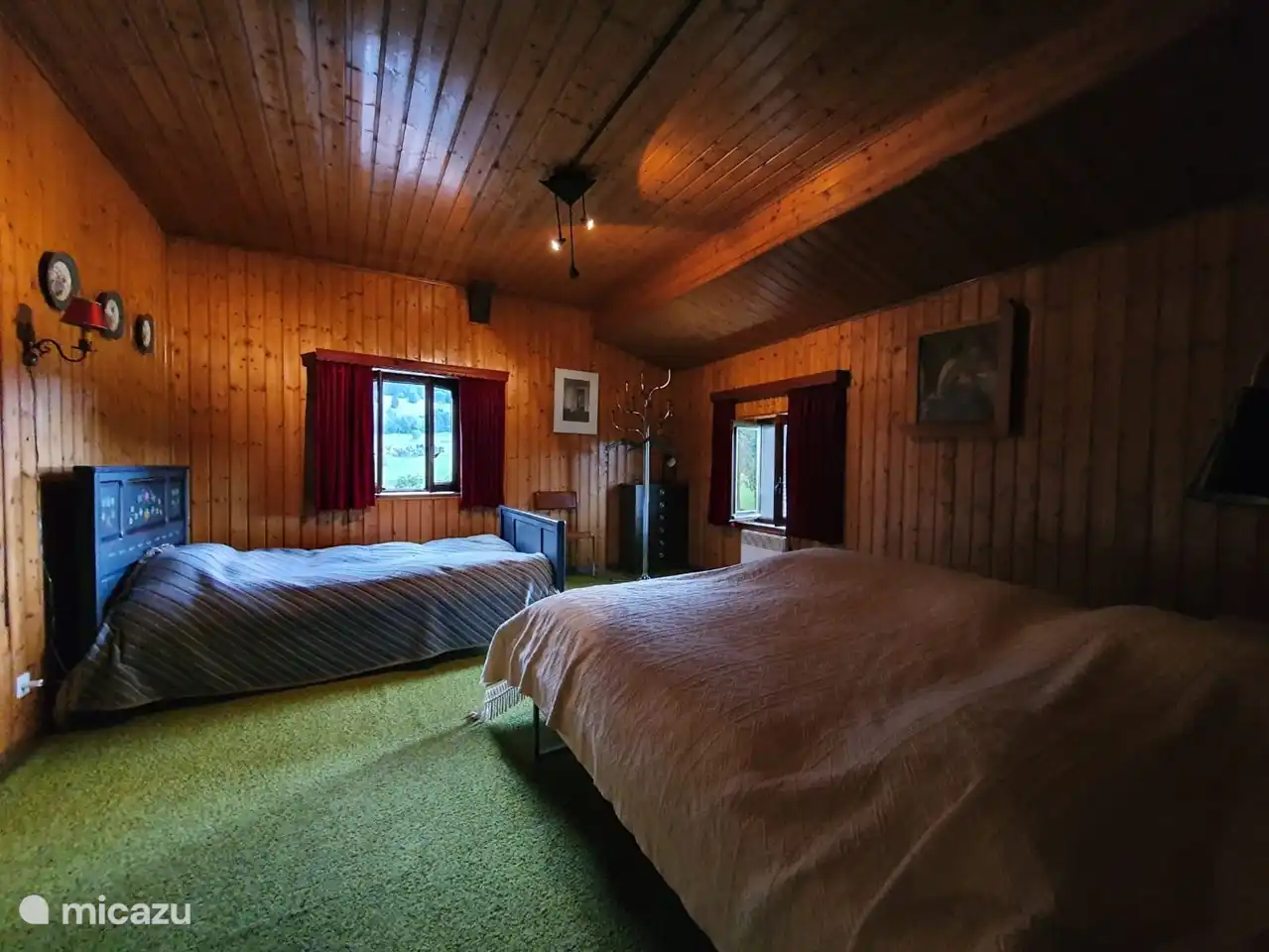 Dormitorio 1 con cama francesa y cama doble