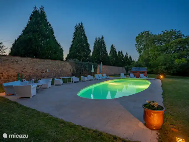 Joffreny | France, Haute-Vienne, Bussière-Galant - gîte / cottage Piscine le soir