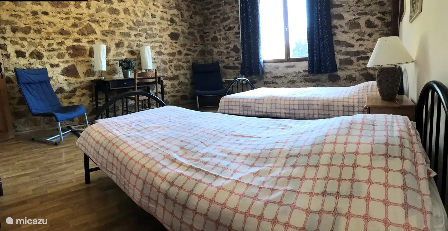 Gleiches Schlafzimmer im Obergeschoss