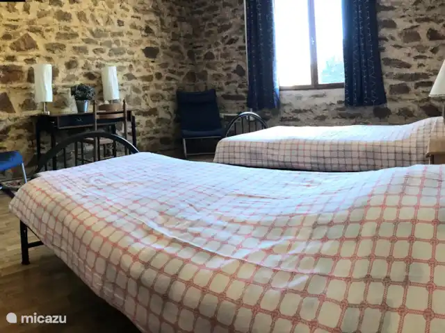 Joffreny | France, Haute-Vienne, Bussière-Galant - gîte / cottage Même chambre à l’étage