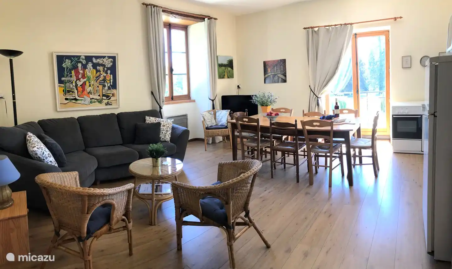 Sitzecke im Esszimmer und in der Küche im Obergeschoss