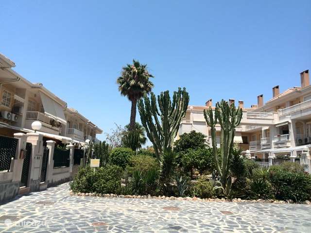 Vakantiehuis Spanje, Costa Blanca, Gran Alacant - Santa Pola - geschakelde woning Casa Santa Pola
