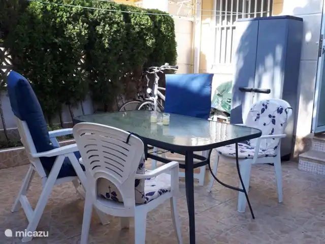 geschakelde woning huren in Spanje, Costa Blanca, Santa Pola – Casa Santa Pola Zonnig terras
