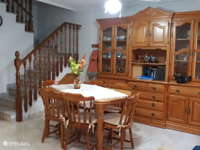 geschakelde woning huren in Spanje, Costa Blanca, Santa Pola – Casa Santa Pola woonkamer