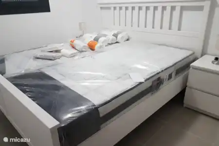 Vakantiehuis Spanje, Costa Blanca, Los Arenales Del Sol appartement Rosa slaapkamer (nog volop aan het inrichten...)