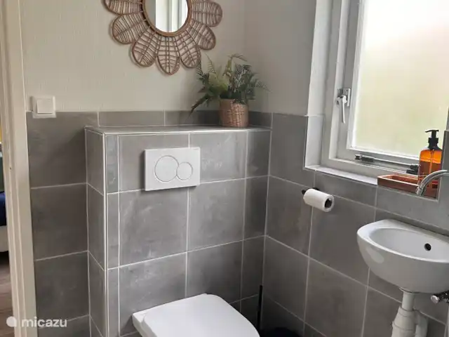 Joossesweg 201 Westkapelle | Pays-Bas, Zélande, Westkapelle - bungalow Deuxième toilette dans la buanderie