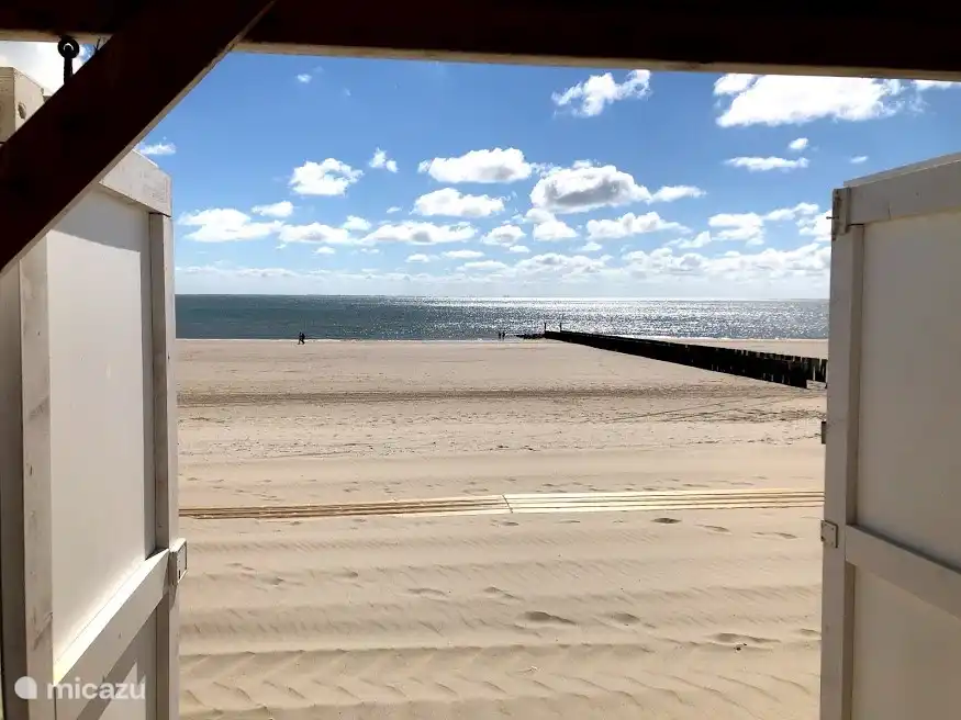 uitzicht vanuit het strandhuis