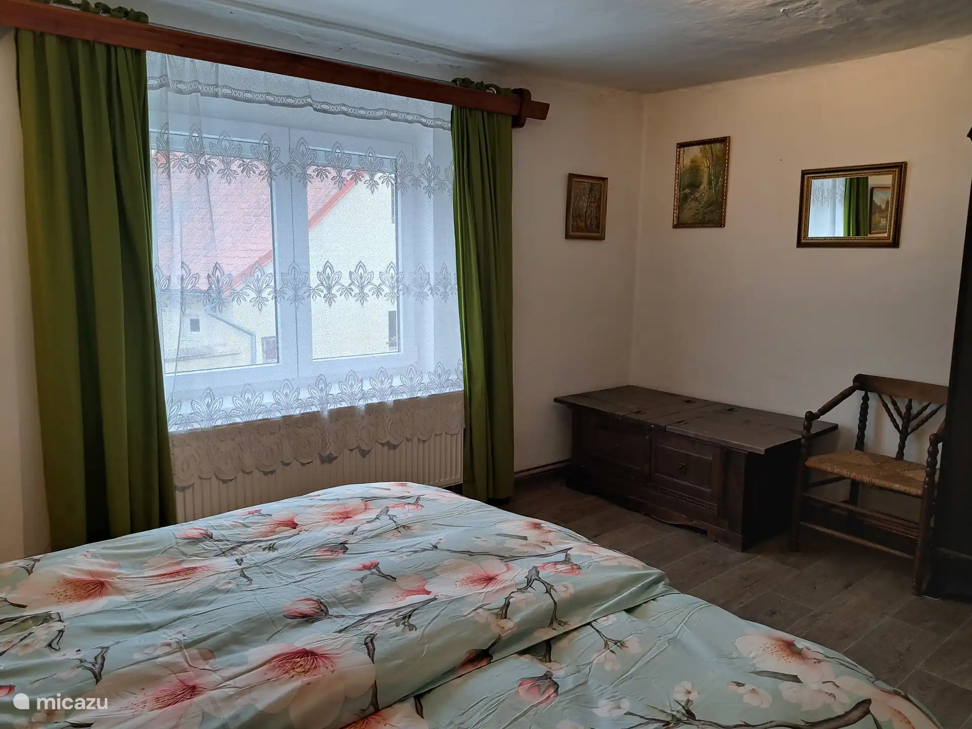 2-person bedroom