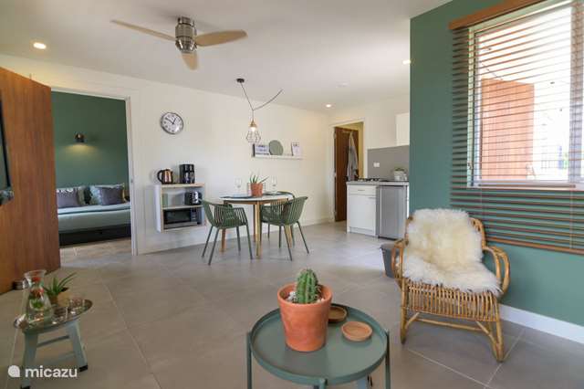 Vacation rental Aruba – apartment 'Palm Tree' apartment with pool