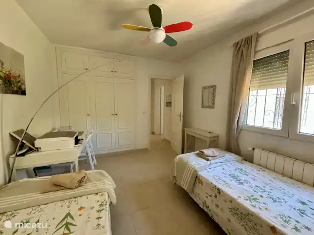 Location de Vacances Espagne, Costa Blanca, Benitachell, villa - Les Fonts Benitachell, Alicante Chambre 3 avec 2 I
Lits