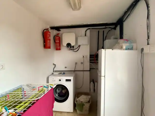 Location de Vacances Espagne, Costa Blanca, Benitachell, villa - Les Fonts Benitachell, Alicante Machine à laver, sèche-linge et réfrigérateur-congélateur