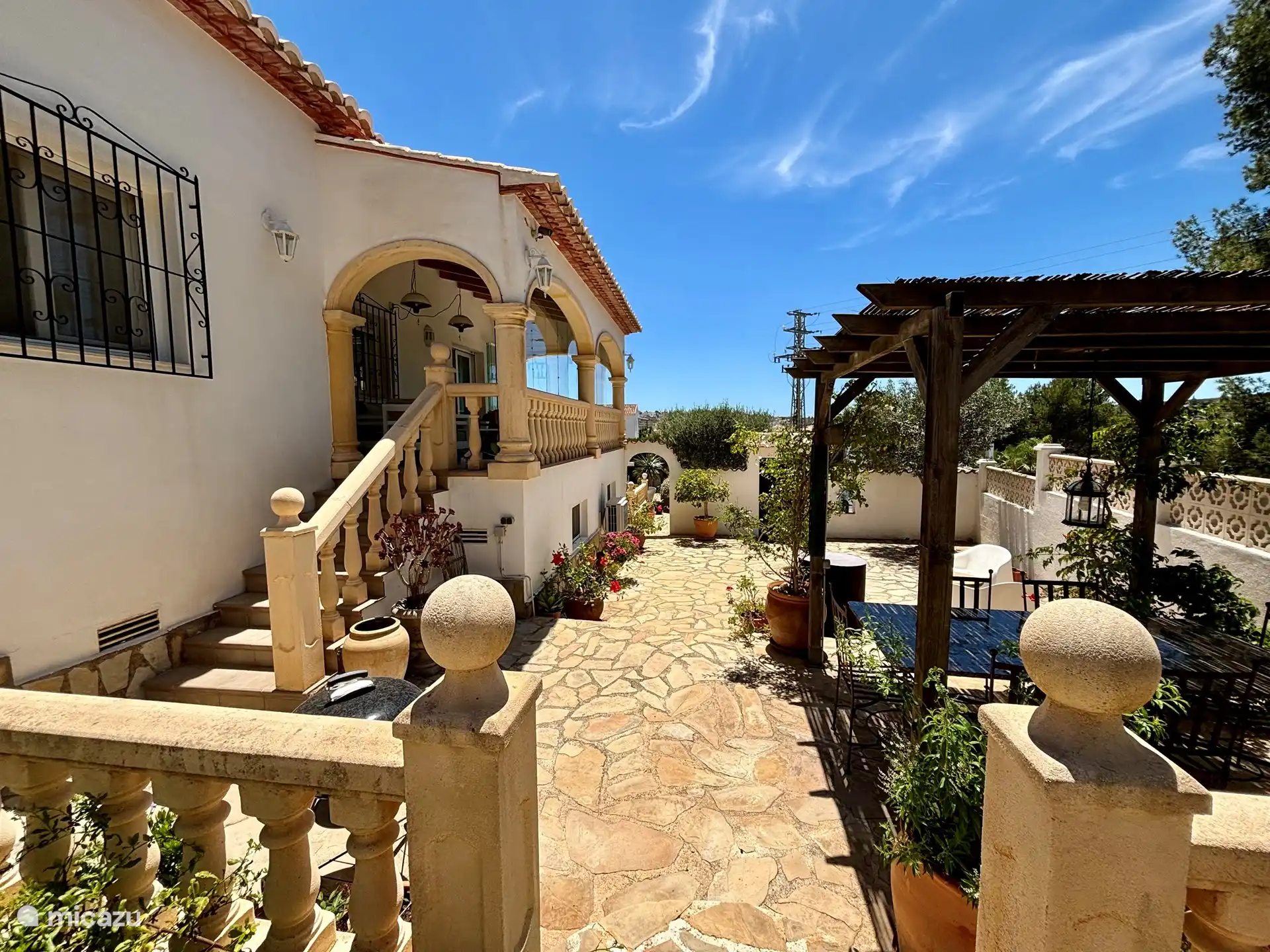 Seitenansicht Innenterrasse