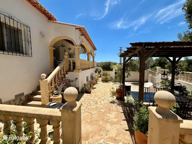 Location de Vacances Espagne, Costa Blanca, Benitachell, villa - Les Fonts Benitachell, Alicante Vue latérale terrasse intérieure