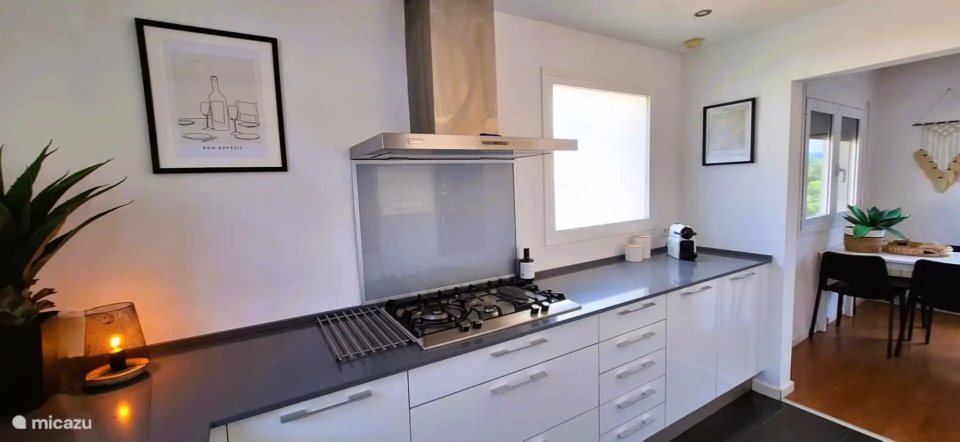 Villa met privé zwembad net buiten het drukke centrum van Lloret en Blanes