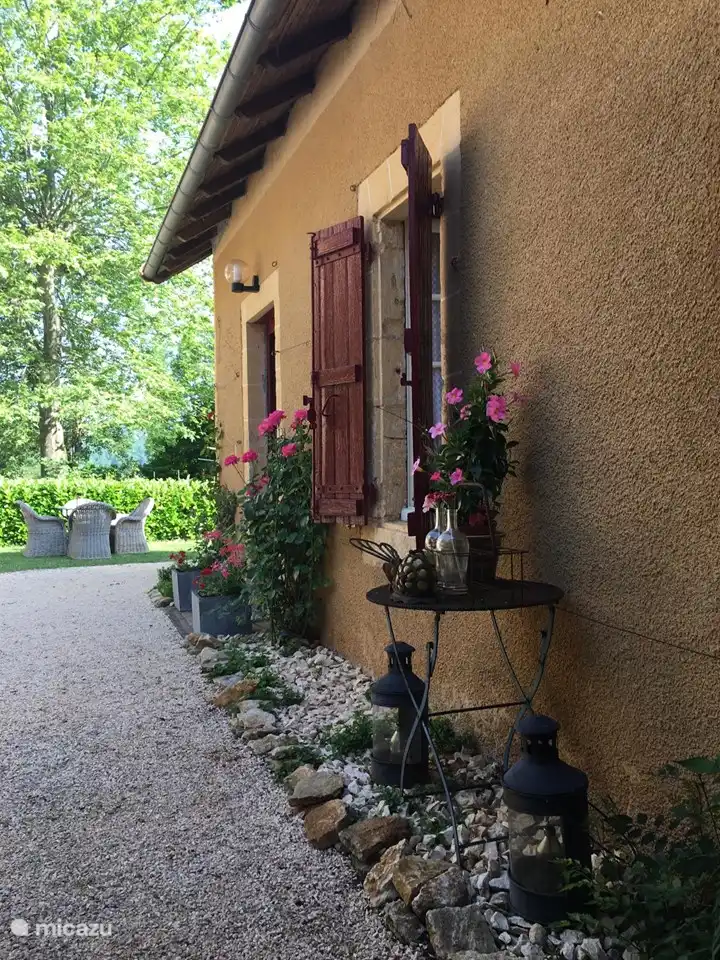 Location de Vacances Occitanie, France, maison de vacances - Belle Fleurie