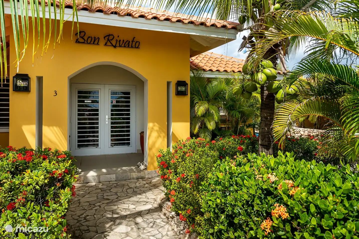 
Hoofdingang van Villa Bon Rivato