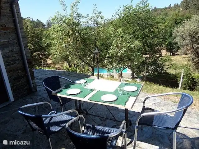 Quinta avec piscine privée | Portugal, Coimbra, Arganil - villa Terrasse à Casinha baixo (maison d'hôtes inférieure)