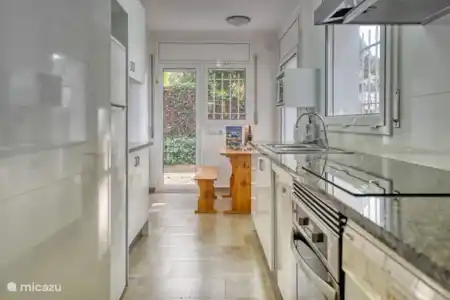 Vakantiehuis Spanje, Costa Brava, Lloret de Mar villa Villa Leonora Keuken 2
