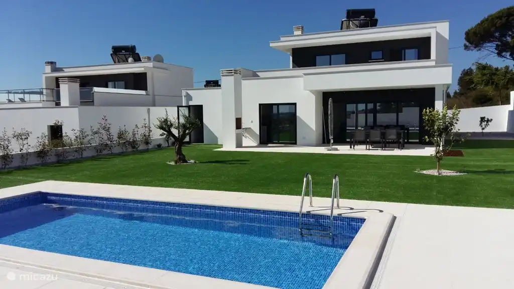 villa in Portugal, Prata Coast,  Famalicão	 – Casa Perola de Prata