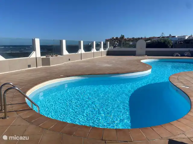 Maison50m de la mer+piscine+jardin+terrasse sur le toit | Espagne, Fuerteventura, Corralejo - maison de vacances Piscine commune