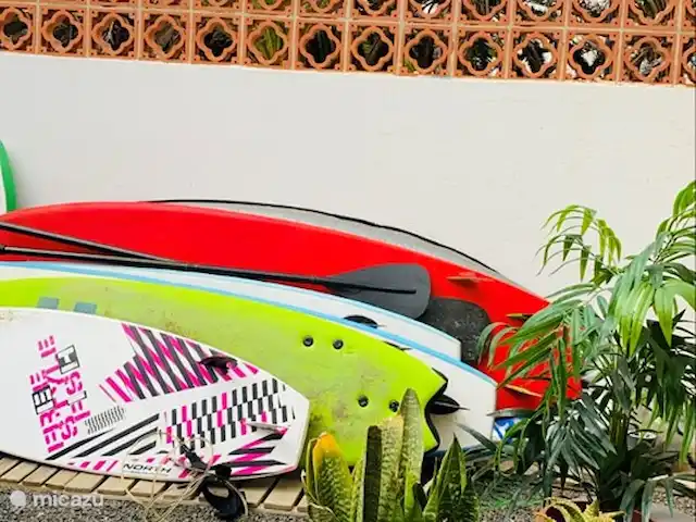 Maison50m de la mer+piscine+jardin+terrasse sur le toit | Espagne, Fuerteventura, Corralejo - maison de vacances Local à vélos/sports nautiques sécurisé