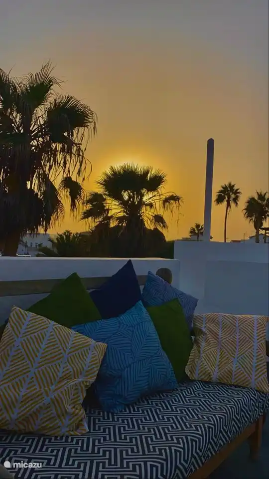 Faulenzen bei Sonnenuntergang