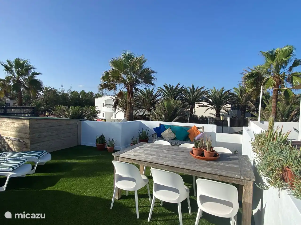 Sonnige Dachterrasse 