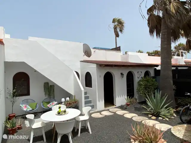 Maison50m de la mer+piscine+jardin+terrasse sur le toit | Espagne, Fuerteventura, Corralejo - maison de vacances Nous sommes heureux de partager avec vous notre beau jardin atmosphérique sans vent.