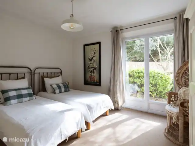 Gîte Domaine L'Oiseau Bleu | France, Côte d'Azur, Sainte-Maxime - villa chambre