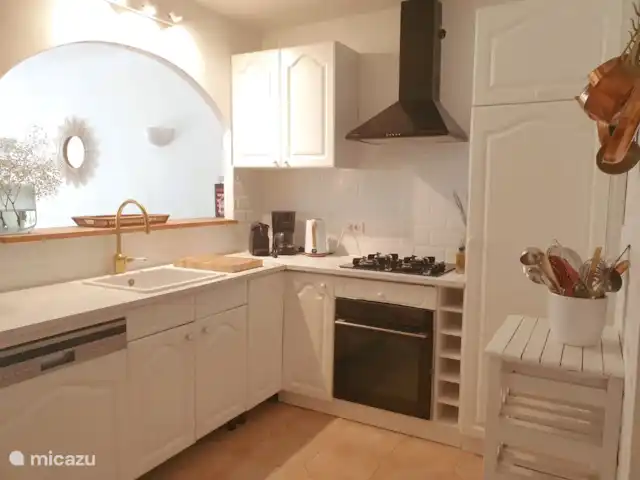 Gîte Domaine L'Oiseau Bleu | France, Côte d'Azur, Sainte-Maxime - villa cuisine